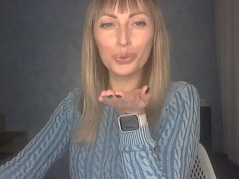 EffectMaya online show from November 2025 03:11:02 PM