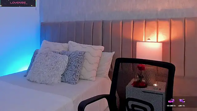 Victoria romanox online show from February 2025 08:09:02 PM