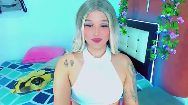 TaylorMon online show from December 2025 06:59:01 PM