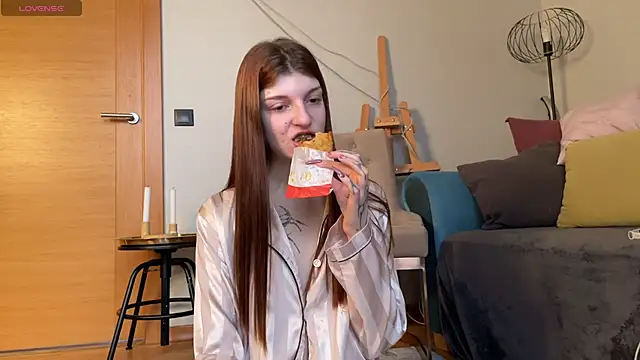 Bunny ShyGirl online show from October 2025 06:44:02 AM