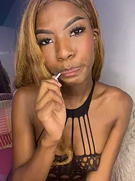 Petite yisell online show from March 2025 10:13:02 PM