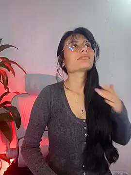 NayeCloud online show from March 2026 10:10:02 PM