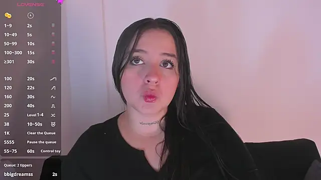 Sabrina Lennox online show from October 2025 04:33:02 AM