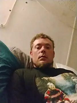 dadyyD95 online show from April 2026 10:03:01 AM