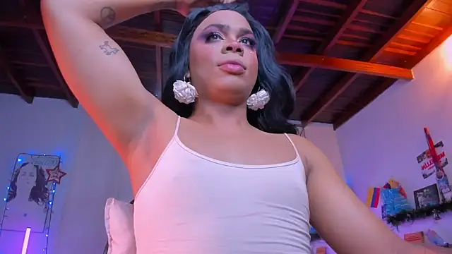 CuteRomi online show from November 2025 07:00:02 AM