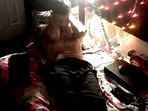 Snapshot of TheOneYouLove69 chatting on February 2026 11:02:01 AM TheOneYouLove69 online show from February 2026 11:02:01 AM