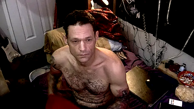 Snapshot of TheOneYouLove69 chatting on February 2026 09:31:01 PM TheOneYouLove69 online show from February 2026 09:31:01 PM