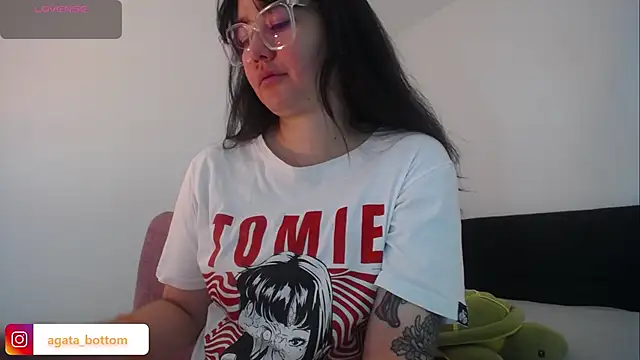 NewAgatha Bolton online show from October 2025 09:34:02 PM