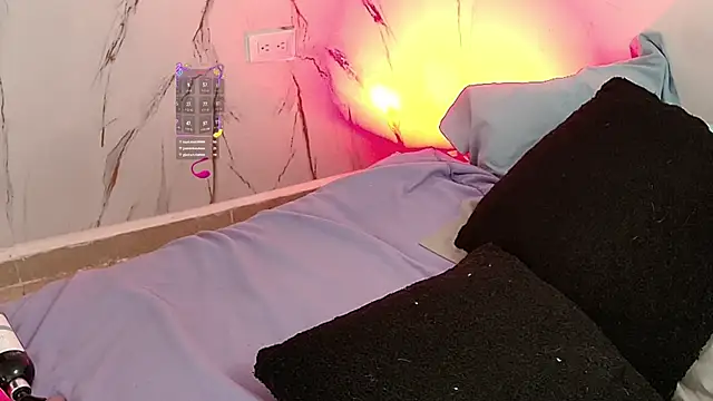 Snapshot of sara_smith45 chatting on October 2025 10:20:02 PM sara smith45 online show from October 2025 10:20:02 PM