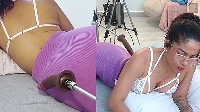 sara smith45 online show from March 2026 10:43:01 AM