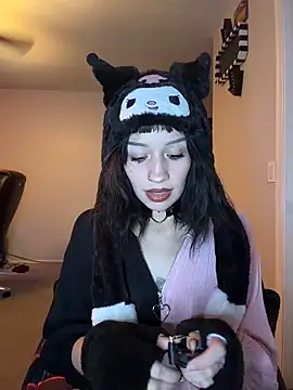 Gothbabbi online show from March 2026 10:51:01 PM