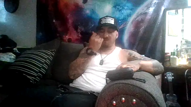 Snapshot of Antoniothedon chatting on May 2026 01:49:01 PM Antoniothedon online show from May 2026 01:49:01 PM
