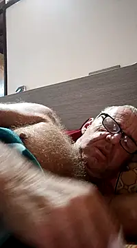Snapshot of Freddy1962 chatting on January 2025 04:44:01 AM Freddy1962 online show from January 2025 04:44:01 AM