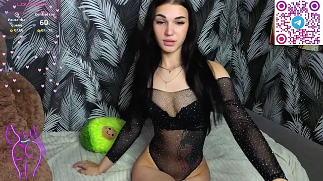 Hellen Moore online show from September 2025 02:11:02 AM