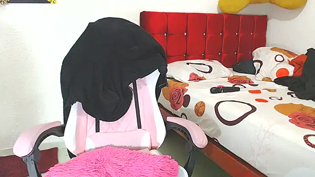 SweetAlmaa online show from January 2025 04:07:01 PM