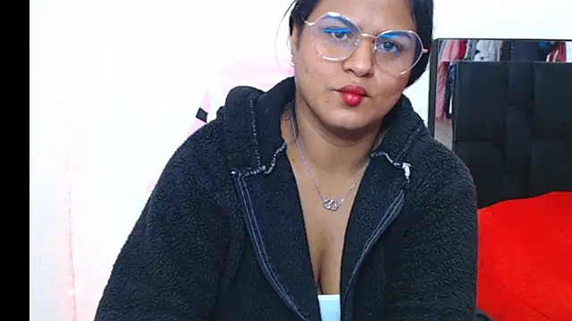 SweetAlmaa online show from February 2025 09:42:02 AM