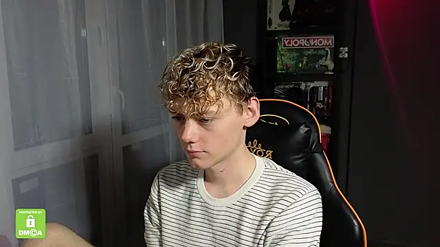 Keytaro online show from October 2025 11:02:02 PM