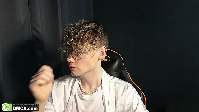 Keytaro online show from February 2026 01:55:02 AM