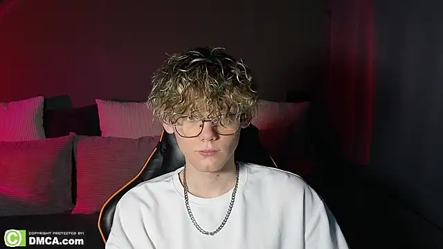 Keytaro online show from March 2026 11:54:02 PM