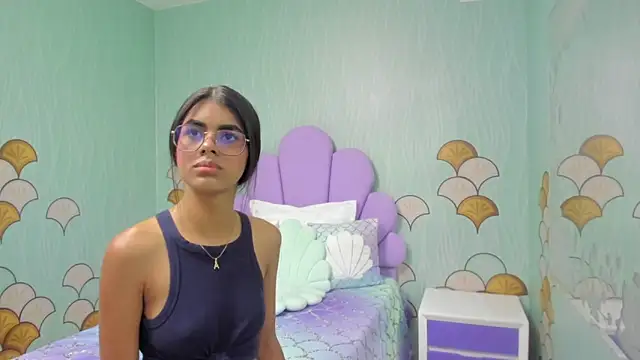 Snapshot of Isa_little4u chatting on January 2025 06:57:01 PM Isa little4u online show from January 2025 06:57:01 PM