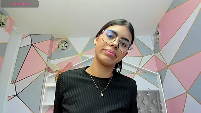 Snapshot of Isa_little4u chatting on February 2025 06:26:01 PM Isa little4u online show from February 2025 06:26:01 PM