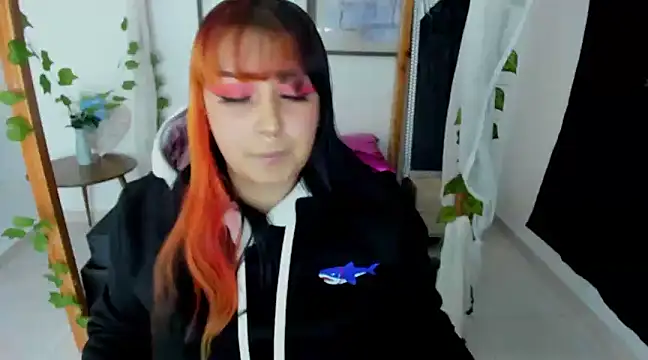 lussyevans24 online show from January 2025 03:54:02 AM