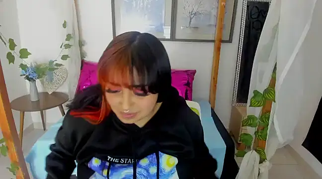 lussyevans24 online show from January 2025 07:25:02 AM