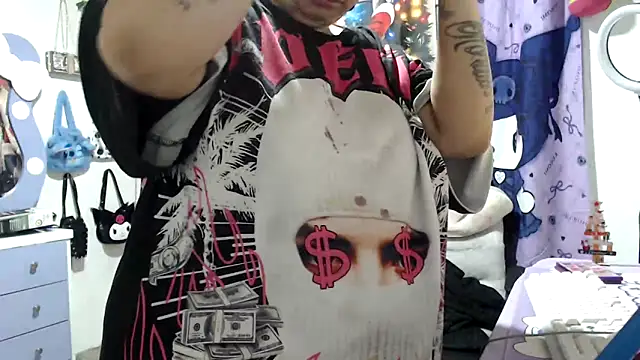 lussyevans24 online show from December 2025 04:51:01 AM