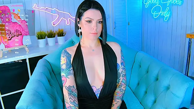 My toys pink online show from April 2026 02:44:02 AM