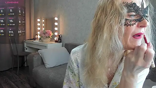 Snapshot of angelica_marquise chatting on September 2025 04:28:01 PM angelica marquise online show from September 2025 04:28:01 PM