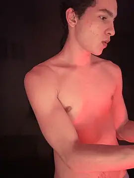 cybercosmiiic online show from February 2025 11:26:02 PM