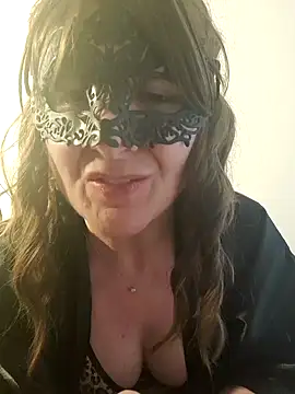 Snapshot of Viola8p chatting on January 2025 11:03:01 AM Viola8p online show from January 2025 11:03:01 AM