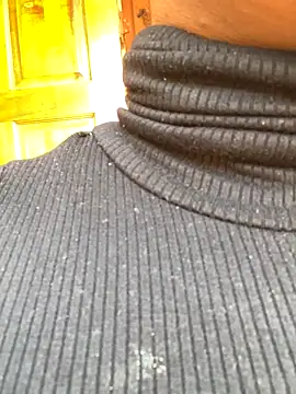 Snapshot of DiamondGoddes chatting on October 2025 02:39:02 PM DiamondGoddes online show from October 2025 02:39:02 PM