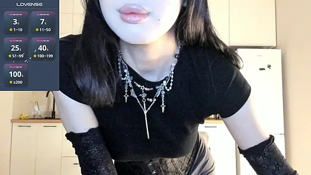 Snapshot of fairy_di chatting on February 2025 09:49:01 PM fairy di online show from February 2025 09:49:01 PM