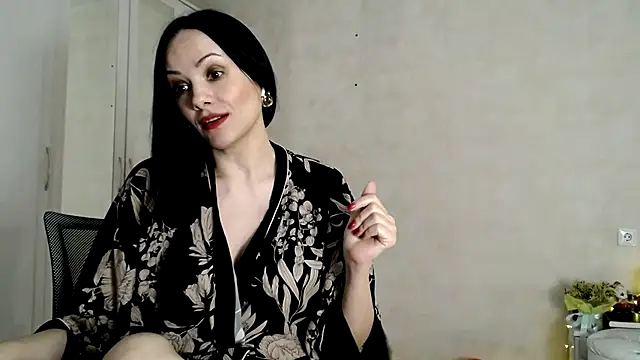 Snapshot of Devil_Goddess chatting on December 2024 05:25:01 PM Devil Goddess online show from December 2024 05:25:01 PM