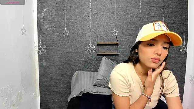 monse 02 online show from January 2025 01:38:02 PM