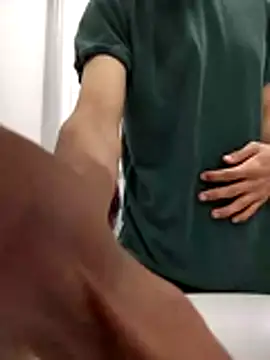 Dennis 2024 online show from November 2025 01:27:02 AM