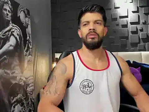 DannSaenz online show from January 2025 10:05:01 PM