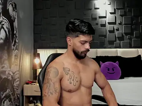 DannSaenz online show from January 2025 12:51:02 PM