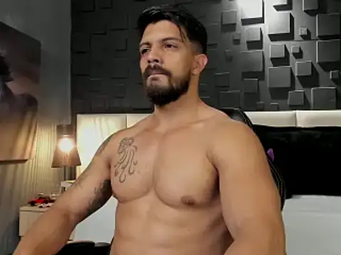 DannSaenz online show from February 2025 07:14:02 PM