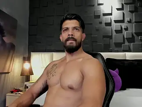 DannSaenz online show from February 2025 11:42:02 PM