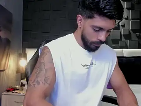 DannSaenz online show from February 2025 08:13:02 PM