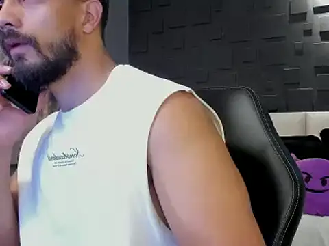 DannSaenz online show from February 2025 02:17:02 AM