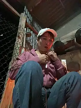 Linaannn online show from March 2025 12:53:02 PM