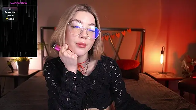 LindaThacker online show from February 2025 04:52:01 AM