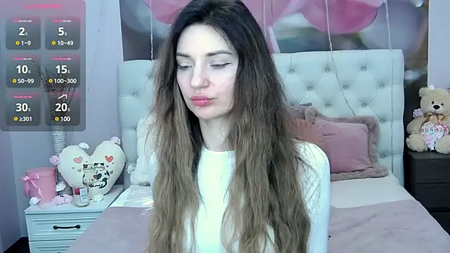 VioletUmi online show from March 2025 10:19:01 AM