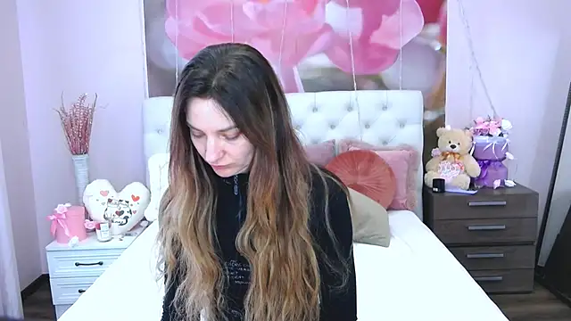 VioletUmi online show from March 2025 09:10:01 AM