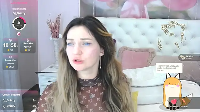 VioletUmi online show from September 2025 09:35:02 AM