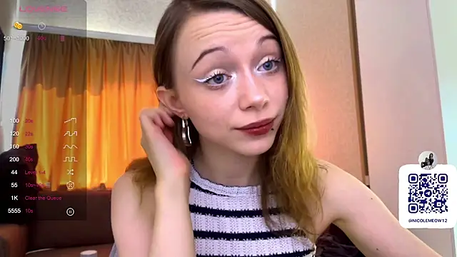 Snapshot of _SofiaBrown chatting on May 2026 11:04:02 AM SofiaBrown online show from May 2026 11:04:02 AM