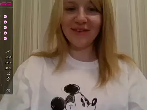 Snapshot of urbadkitty chatting on January 2025 12:47:02 PM urbadkitty online show from January 2025 12:47:02 PM